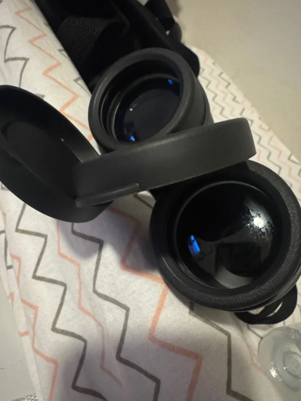 Compact Black Binoculars for Travel and Outdoor Use